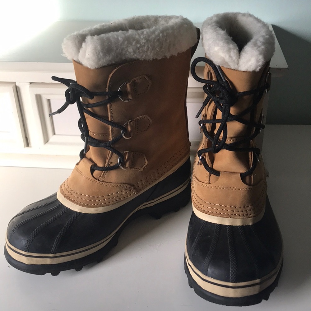 Mint Condition Sorel Caribou Boots